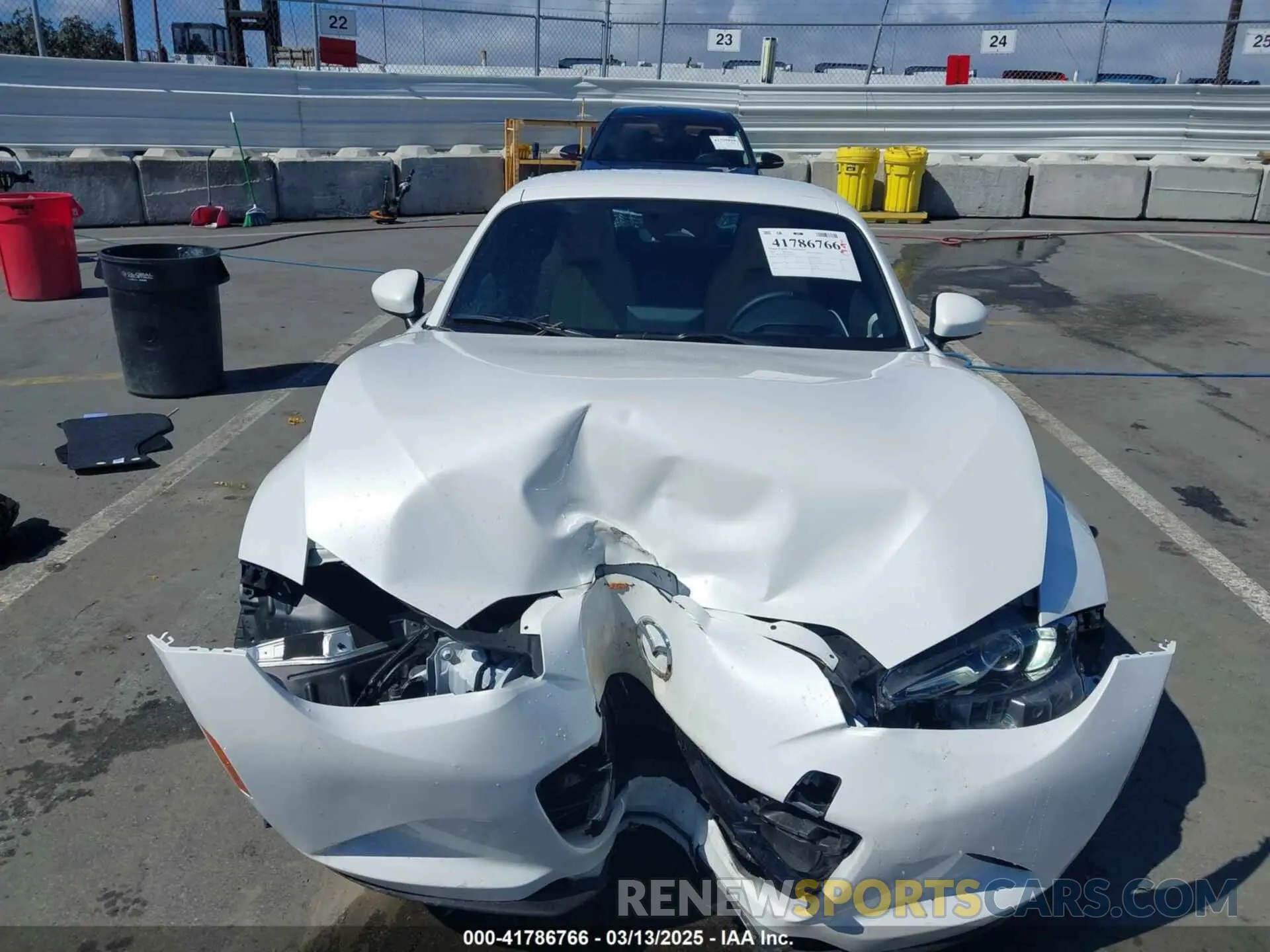 12 Фотография поврежденного автомобиля JM1NDAM74R0607619 MAZDA MX-5 MIATA RF 2024