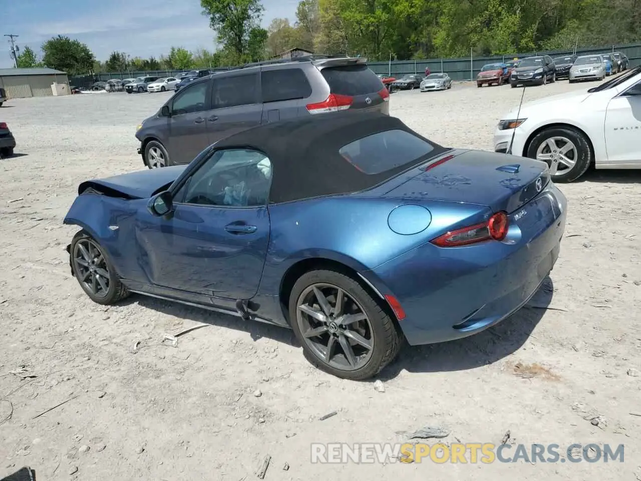 2 Photograph of a damaged car JM1NDAD7XL0414138 MAZDA MX5 2020