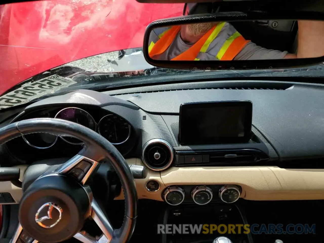 8 Photograph of a damaged car JM1NDAM70L0414102 MAZDA MX5 2020