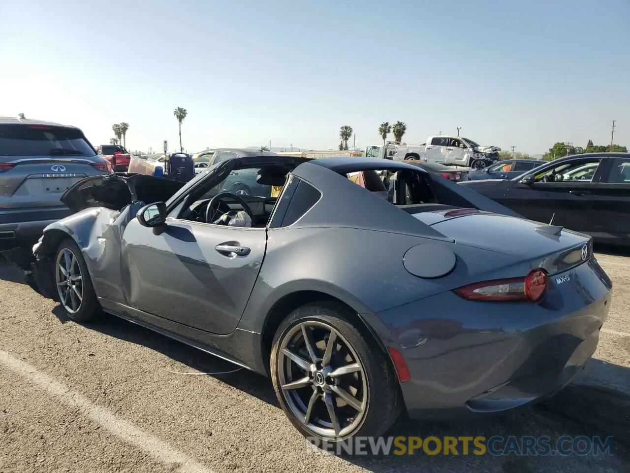 2 Фотография поврежденного автомобиля JM1NDAM76L0414377 MAZDA MX5 2020