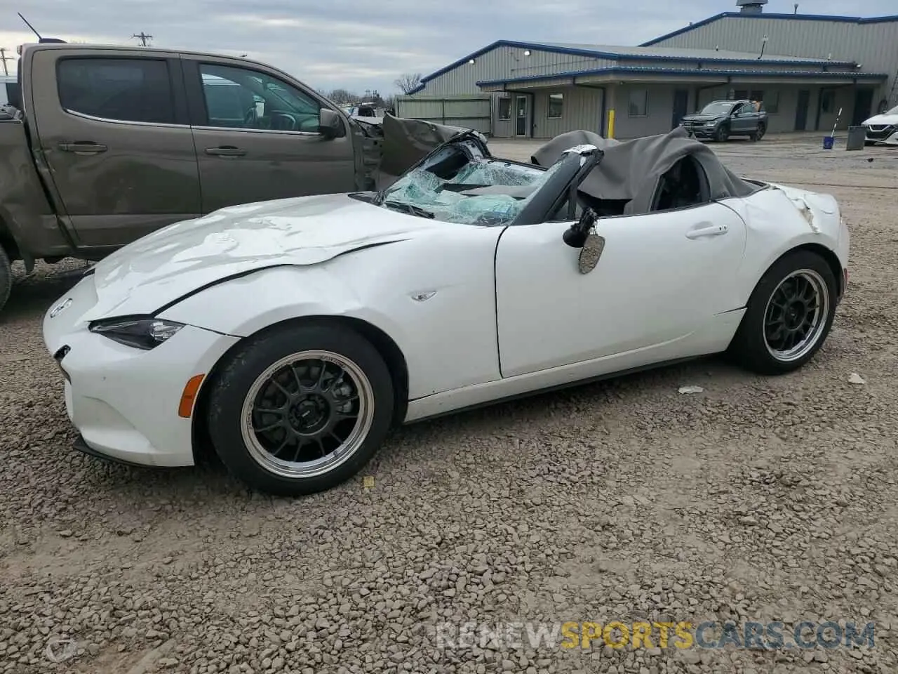 1 Фотография поврежденного автомобиля JM1NDAD70M0455699 MAZDA MX5 2021