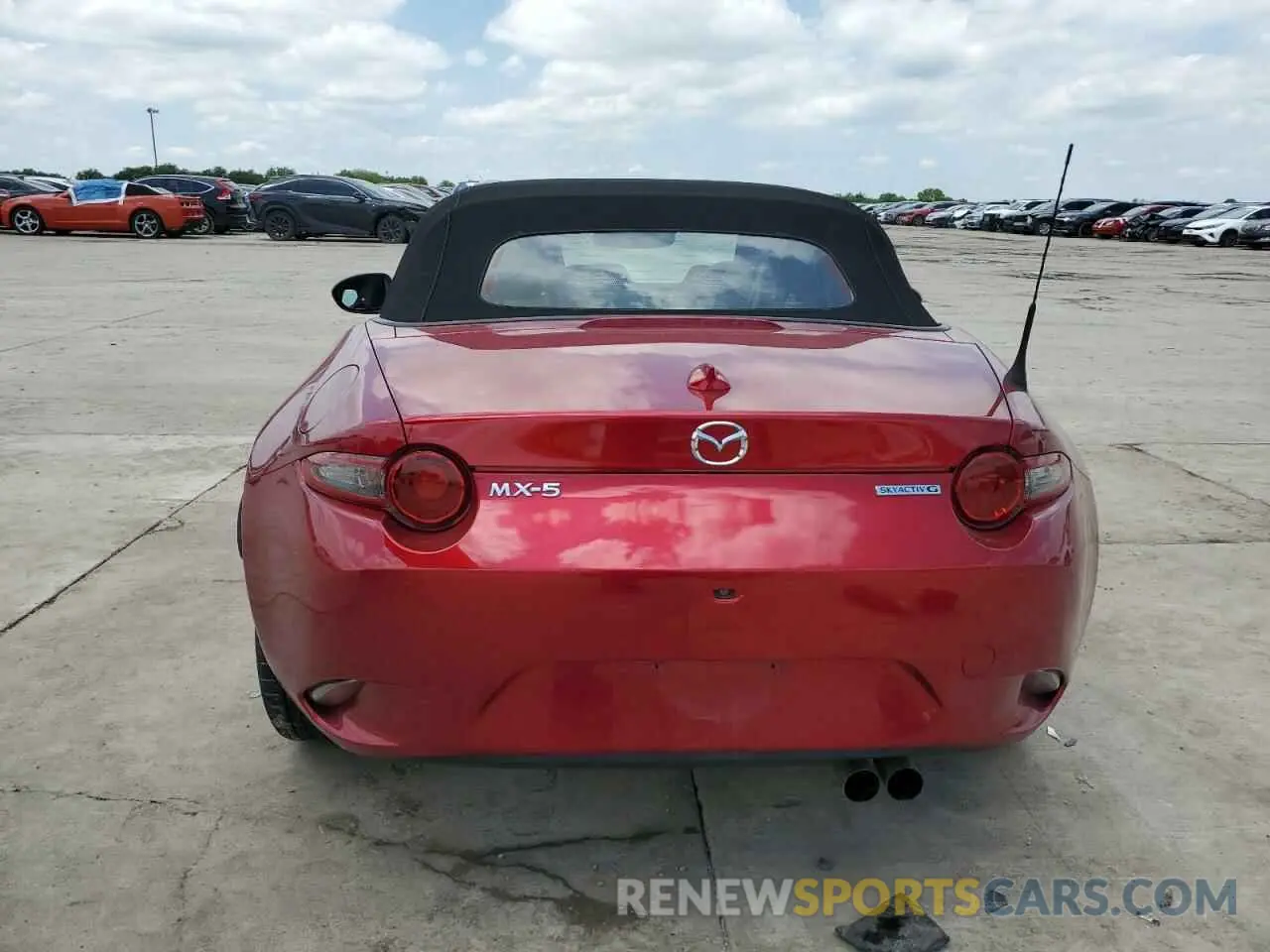 6 Фотография поврежденного автомобиля JM1NDAD7XM0458609 MAZDA MX5 2021