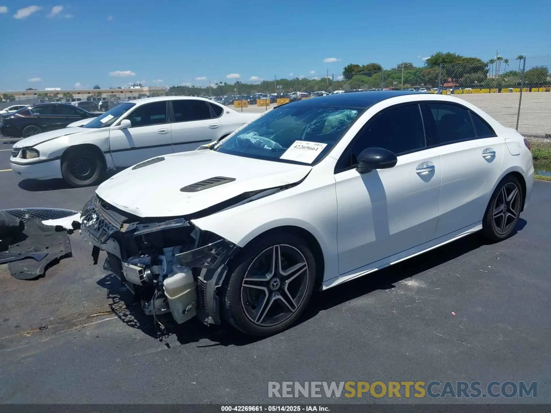 2 Photograph of a damaged car WDD3G4EB1KW012903 MERCEDES-BENZ A 220 2019