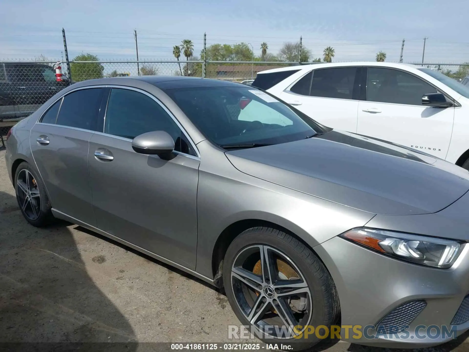 13 Photograph of a damaged car WDD3G4EB1KW025196 MERCEDES-BENZ A 220 2019