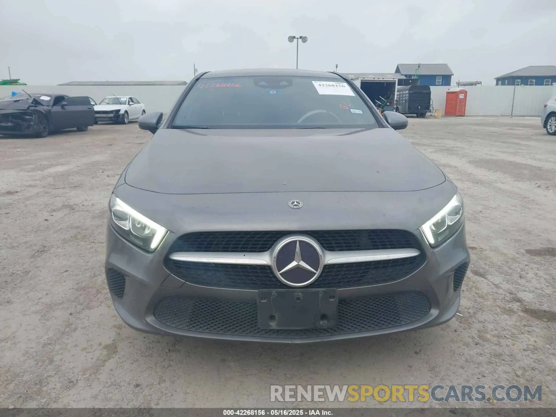 12 Photograph of a damaged car WDD3G4EB2KW016409 MERCEDES-BENZ A 220 2019
