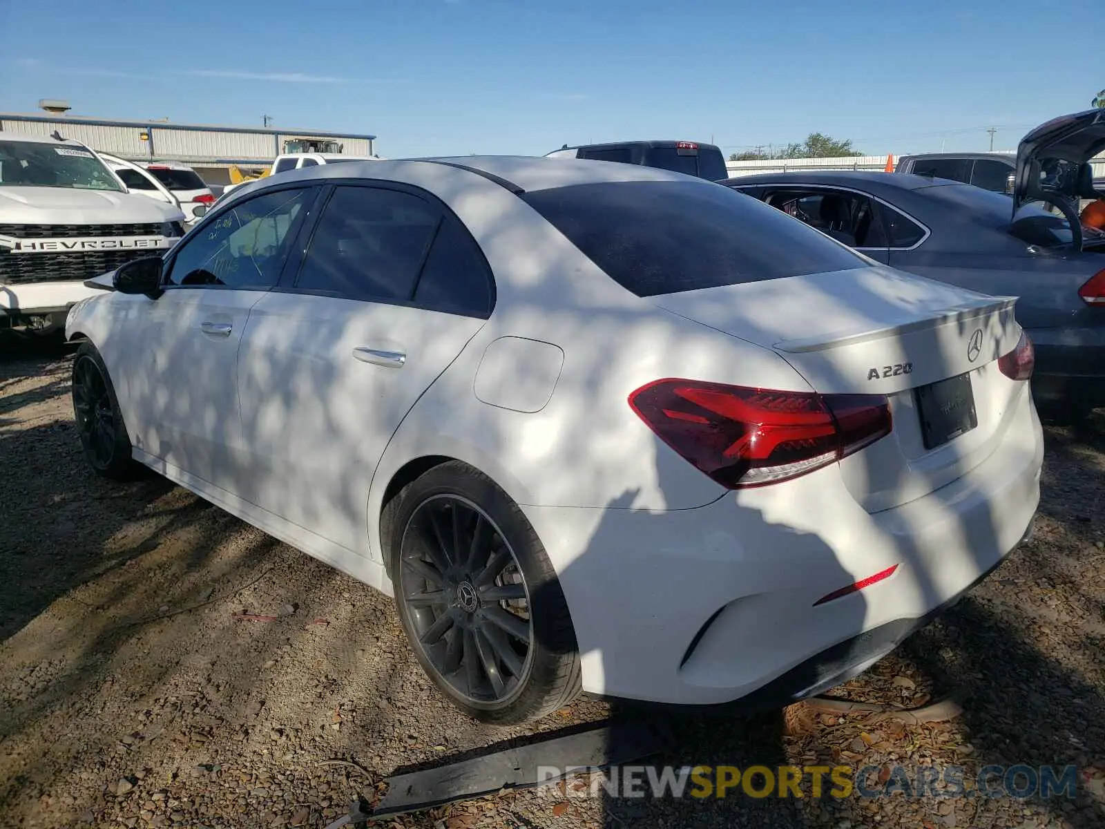 3 Photograph of a damaged car WDD3G4EB4KW025824 MERCEDES-BENZ A 220 2019