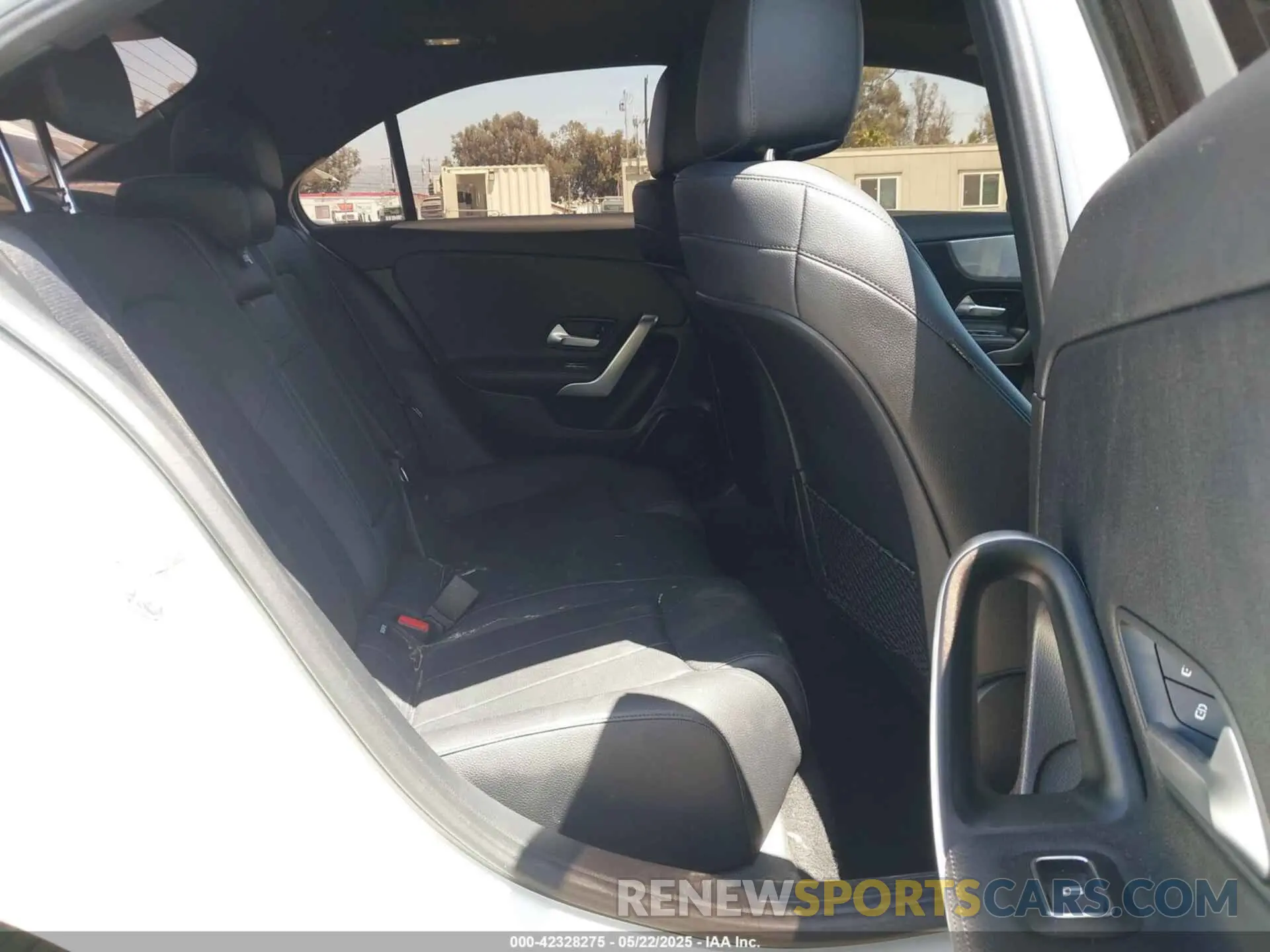 8 Фотография поврежденного автомобиля WDD3G4EB5KW026352 MERCEDES-BENZ A 220 2019