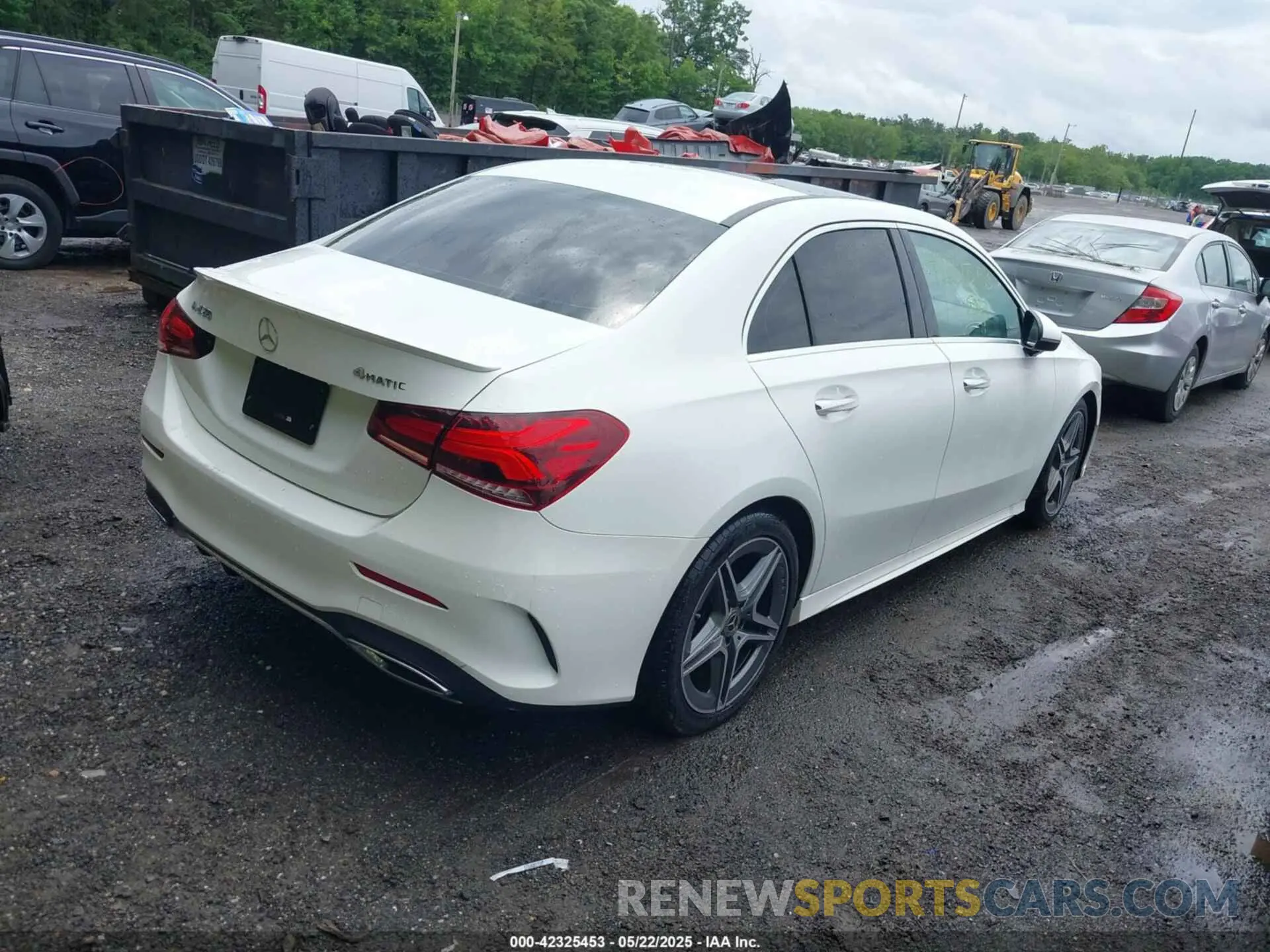 4 Фотография поврежденного автомобиля WDD3G4FB1KW028940 MERCEDES-BENZ A 220 2019