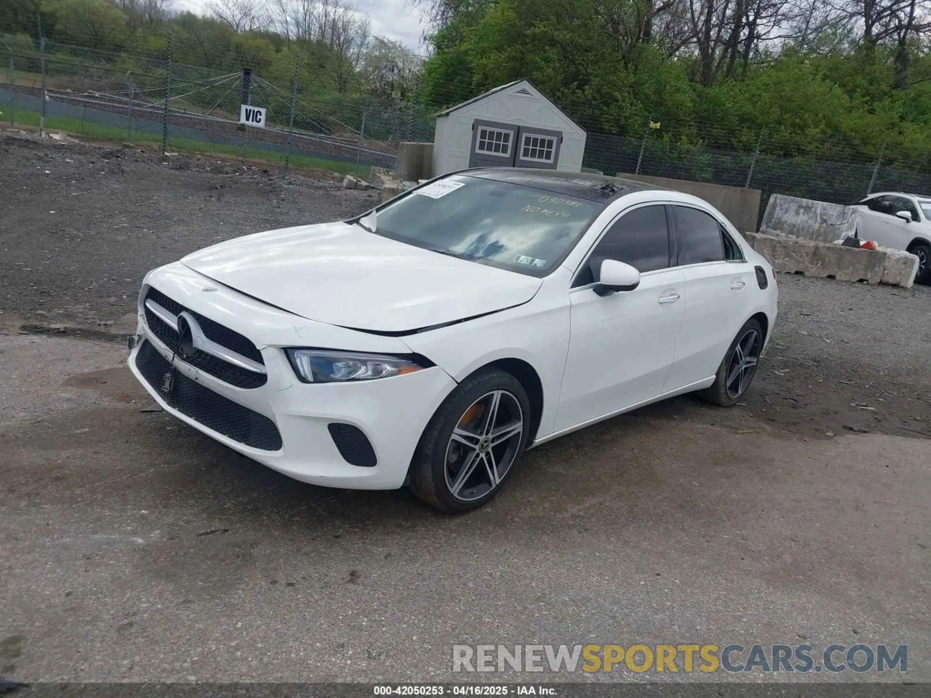 2 Photograph of a damaged car WDD3G4FB1KW030381 MERCEDES-BENZ A 220 2019