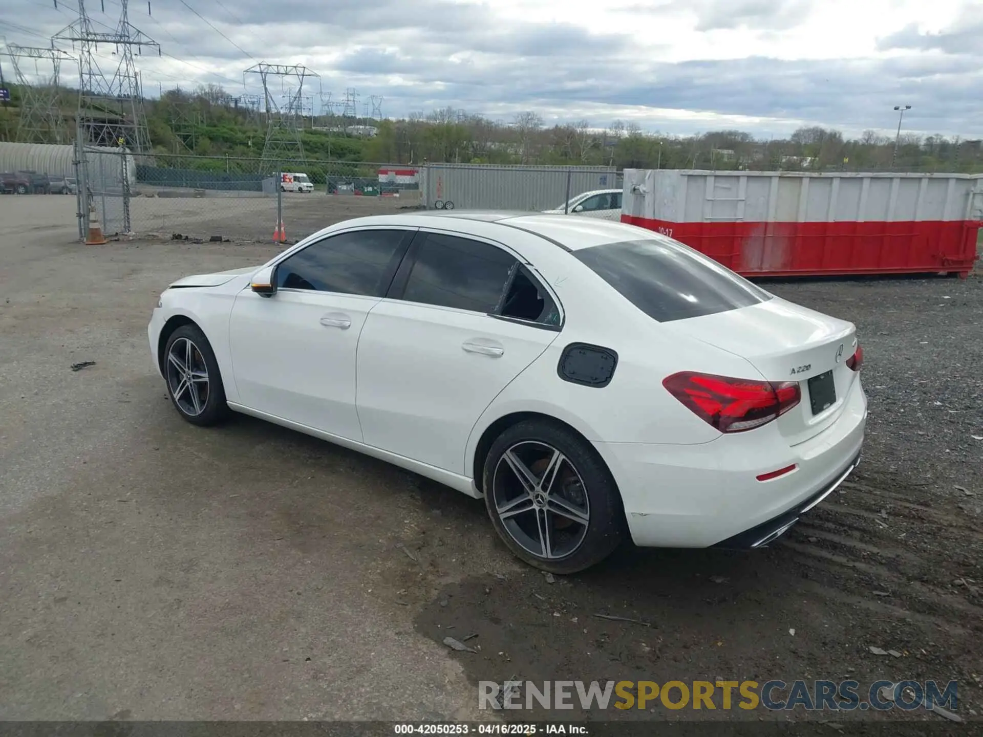 3 Photograph of a damaged car WDD3G4FB1KW030381 MERCEDES-BENZ A 220 2019