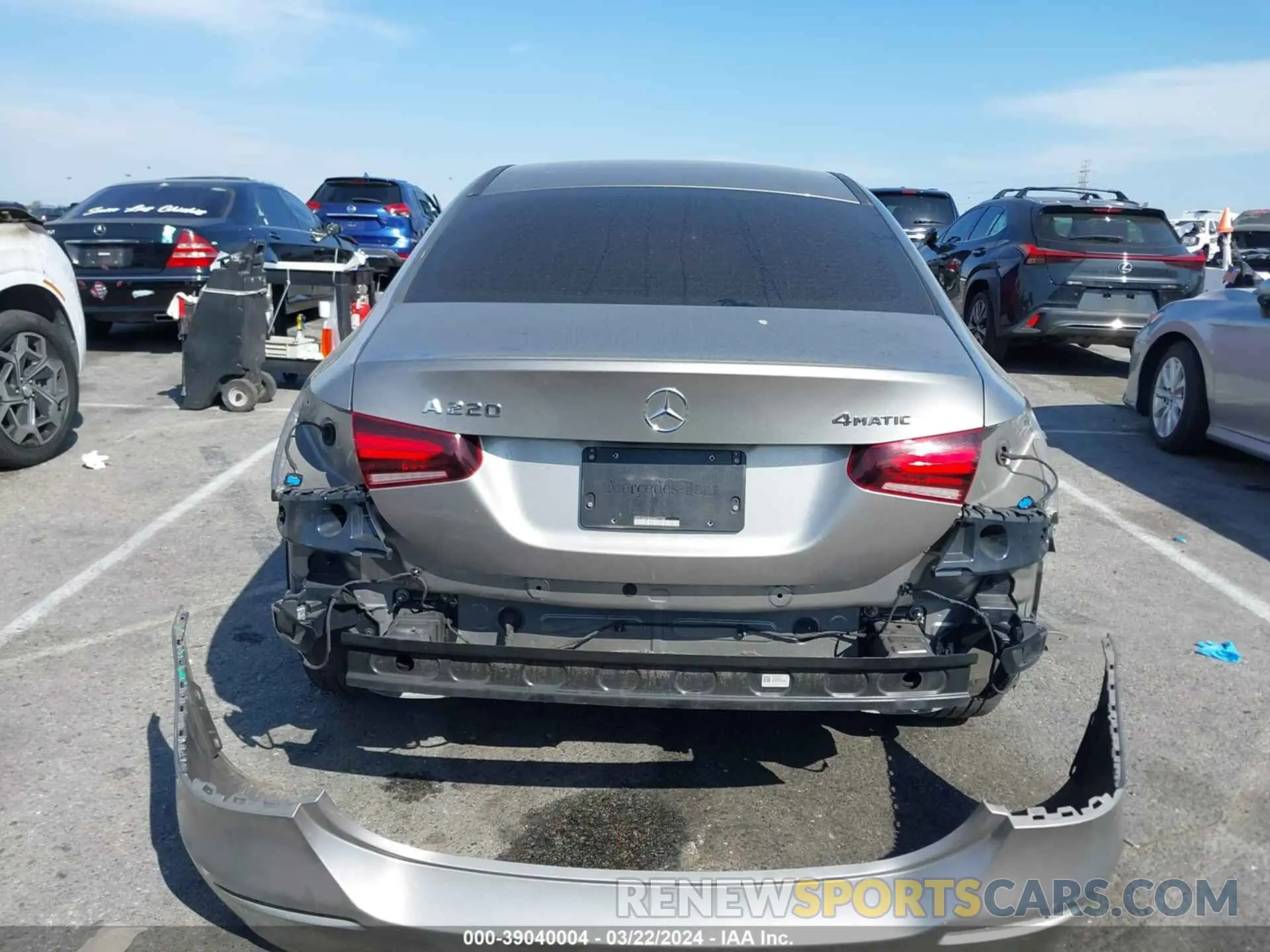 17 Фотография поврежденного автомобиля WDD3G4FB2KW027702 MERCEDES-BENZ A 220 2019