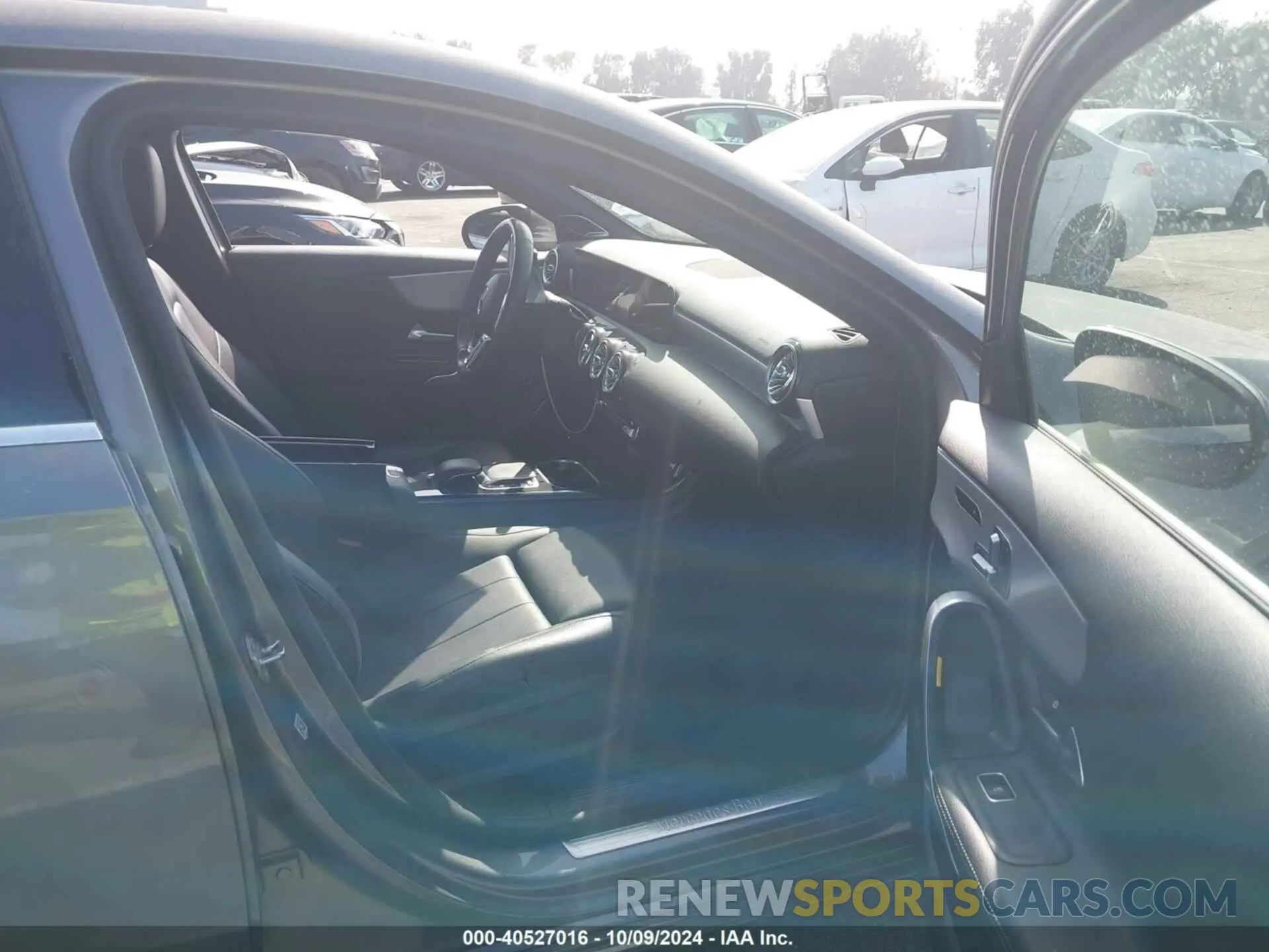 5 Photograph of a damaged car W1K3G4EB8LJ204432 MERCEDES-BENZ A 220 2020