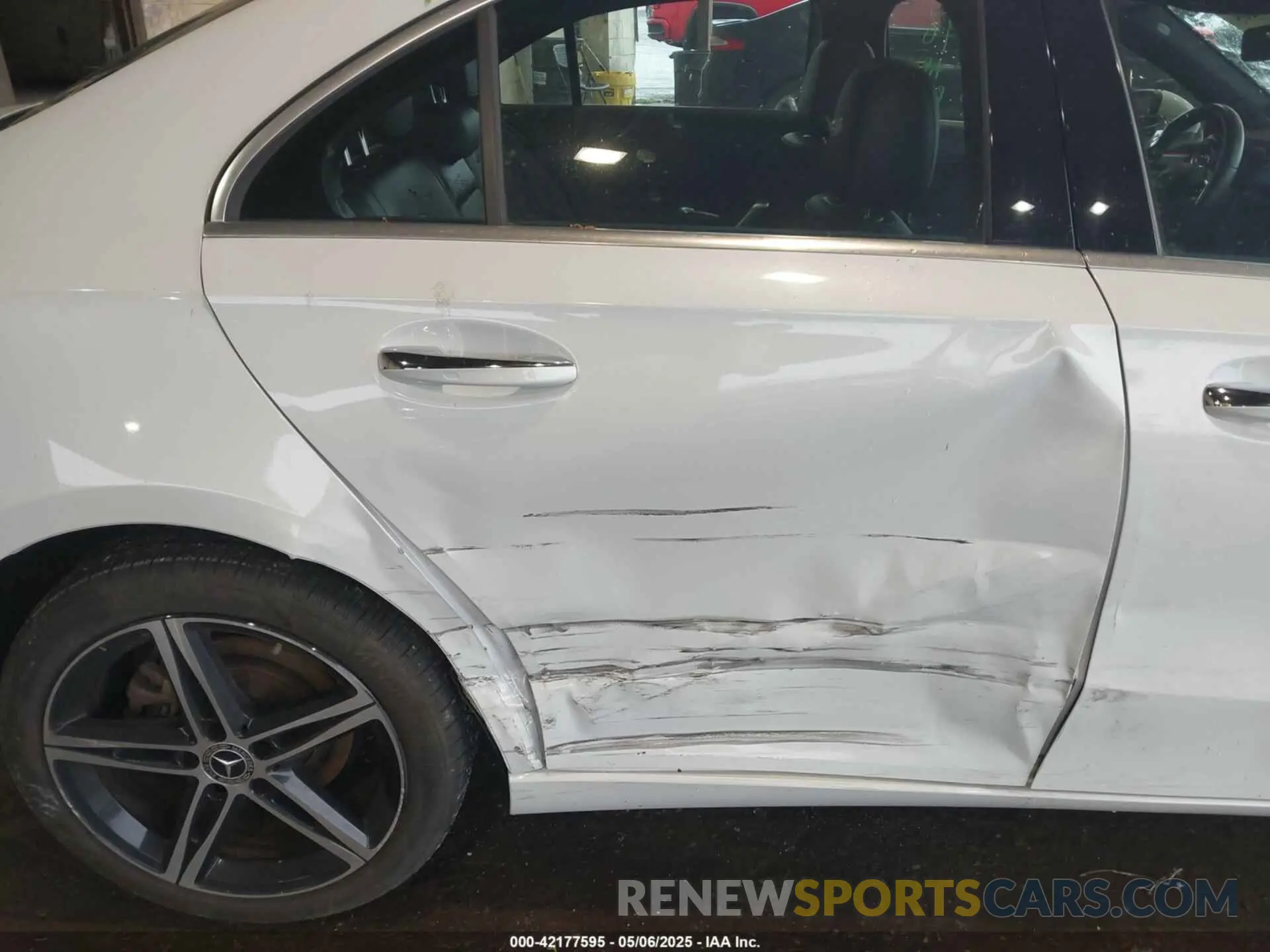 6 Photograph of a damaged car W1K3G4EB8LJ207430 MERCEDES-BENZ A 220 2020