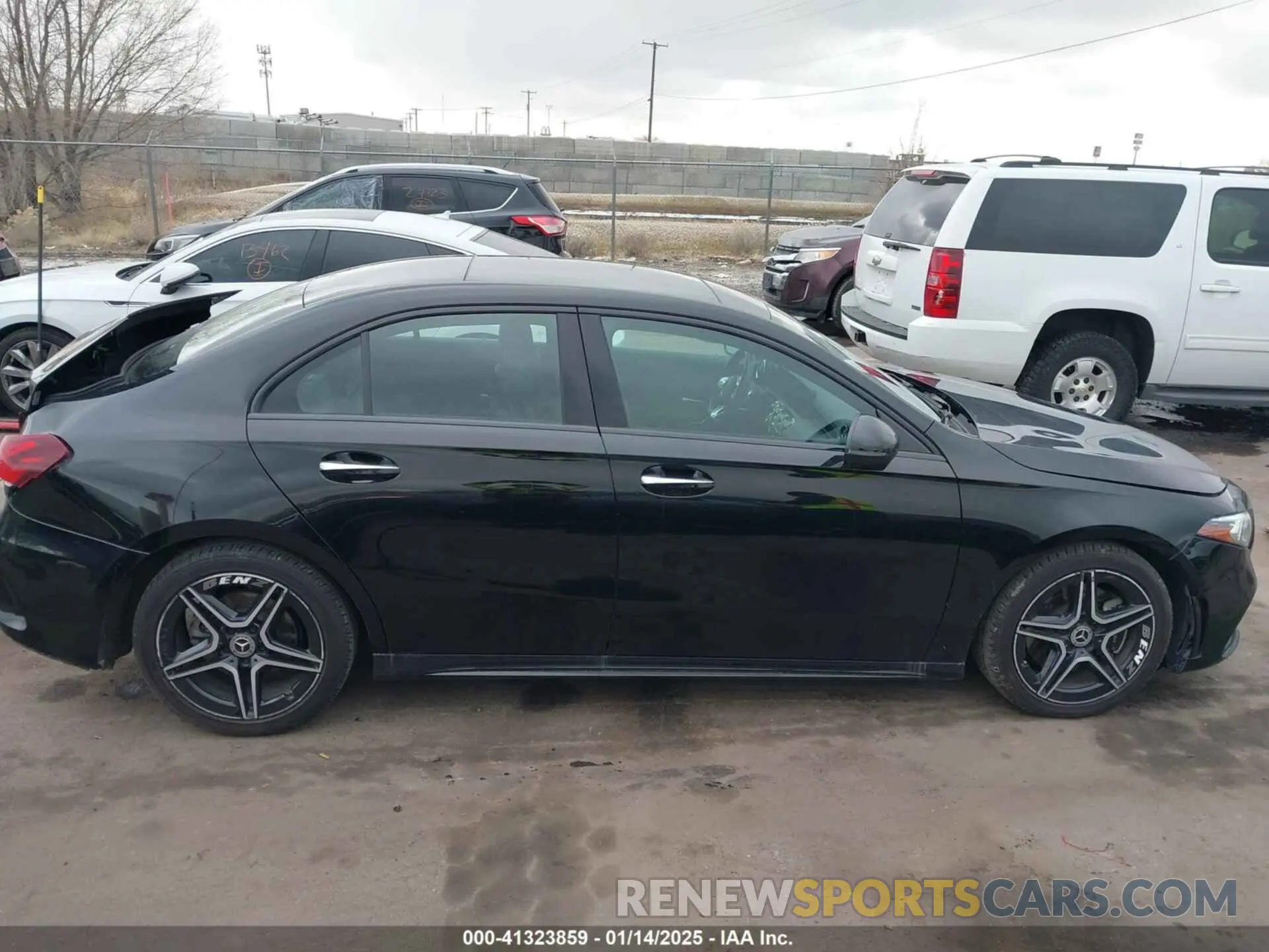 13 Фотография поврежденного автомобиля W1K3G4FB5LJ223020 MERCEDES-BENZ A 220 2020