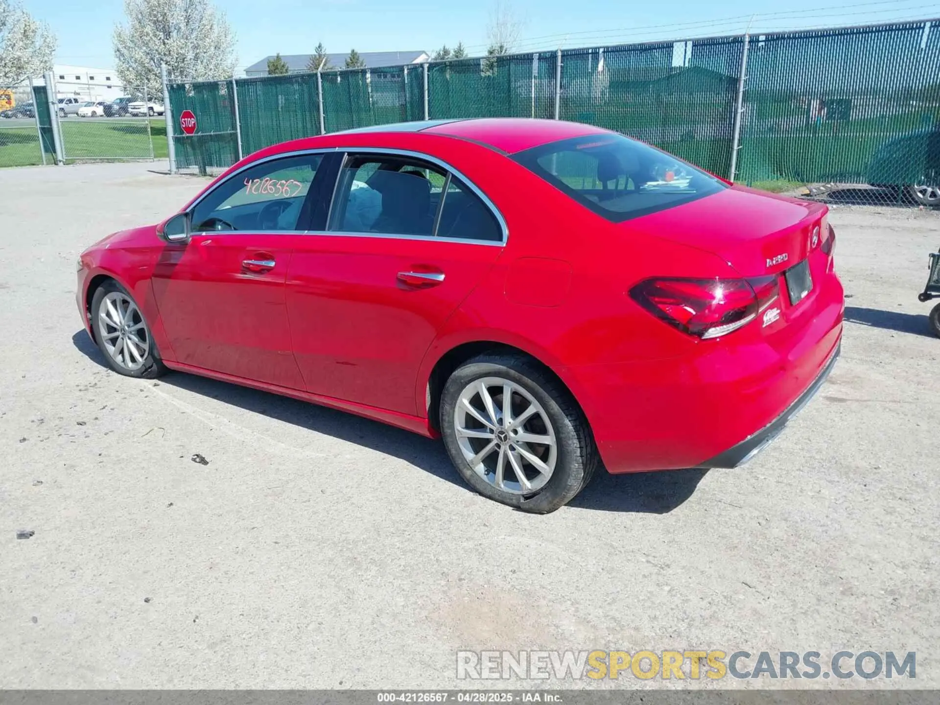 3 Фотография поврежденного автомобиля W1K3G4FB8LW044103 MERCEDES-BENZ A 220 2020