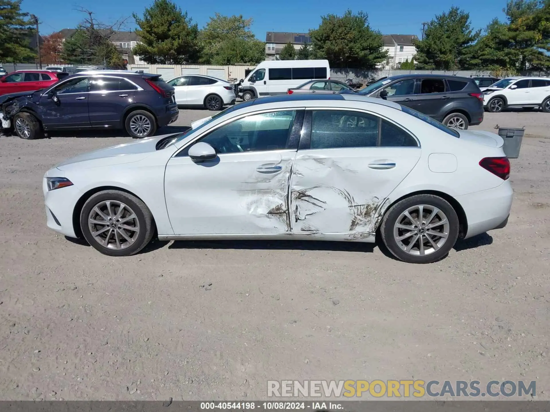 14 Photograph of a damaged car WDD3G4FB8LW037216 MERCEDES-BENZ A 220 2020
