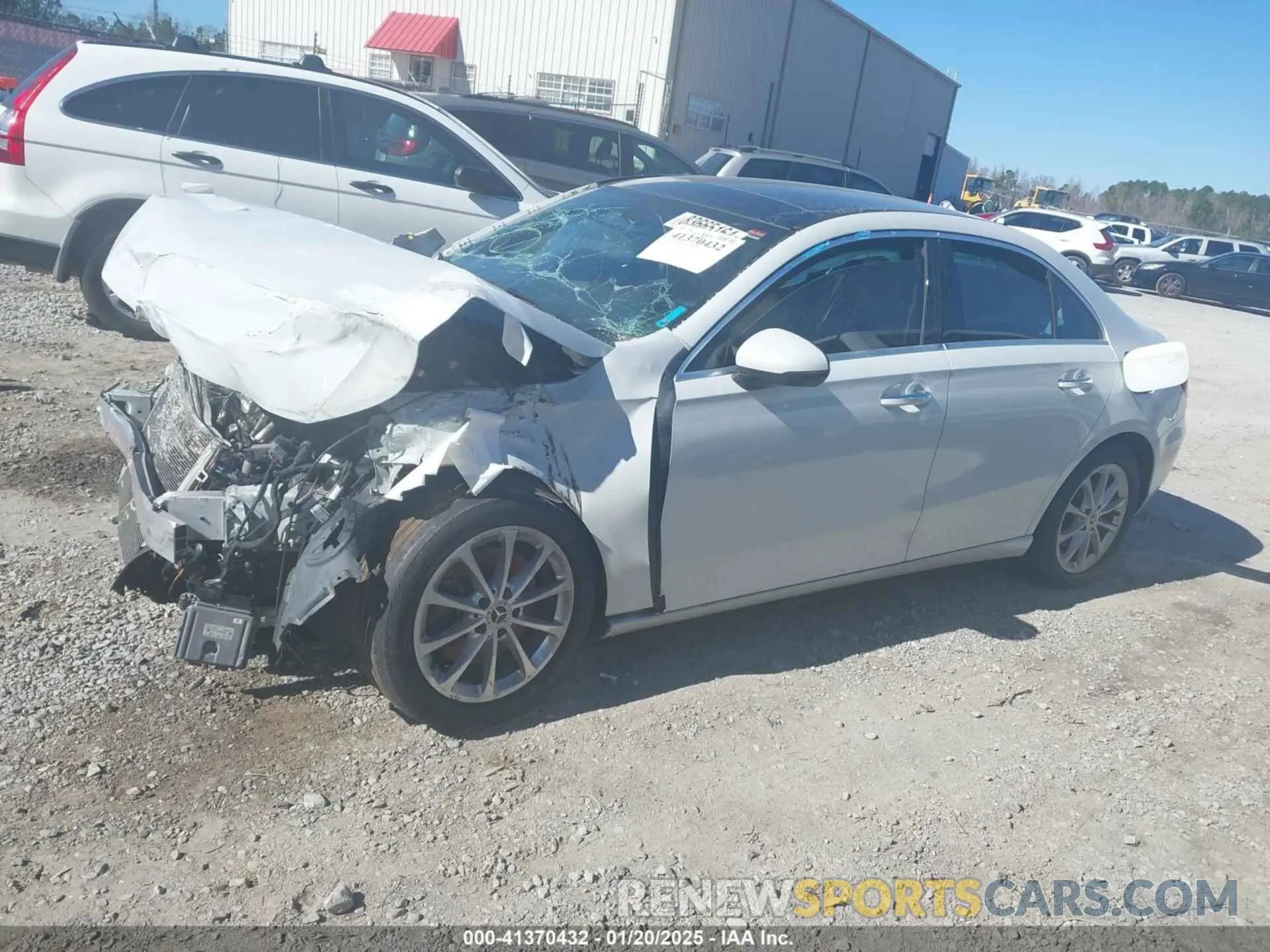 2 Фотография поврежденного автомобиля WDD3G4FB8LW038575 MERCEDES-BENZ A 220 2020