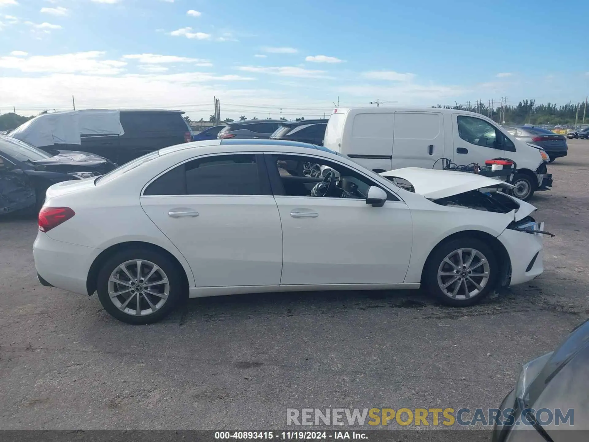 12 Photograph of a damaged car W1K3G4EB0MJ289770 MERCEDES-BENZ A 220 2021