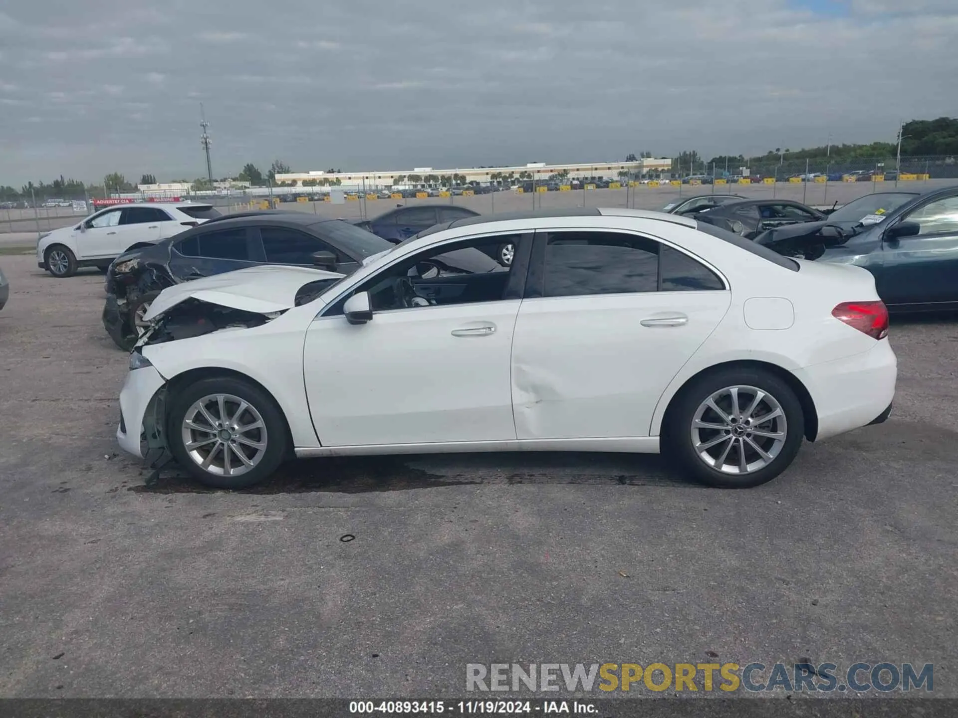 13 Photograph of a damaged car W1K3G4EB0MJ289770 MERCEDES-BENZ A 220 2021