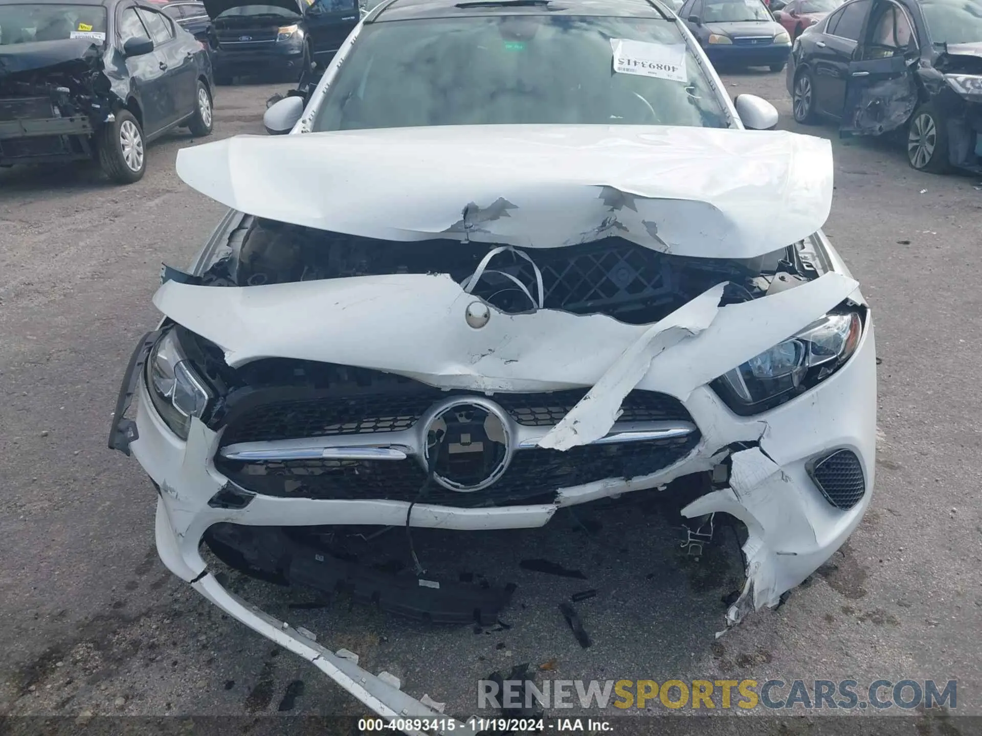 6 Photograph of a damaged car W1K3G4EB0MJ289770 MERCEDES-BENZ A 220 2021