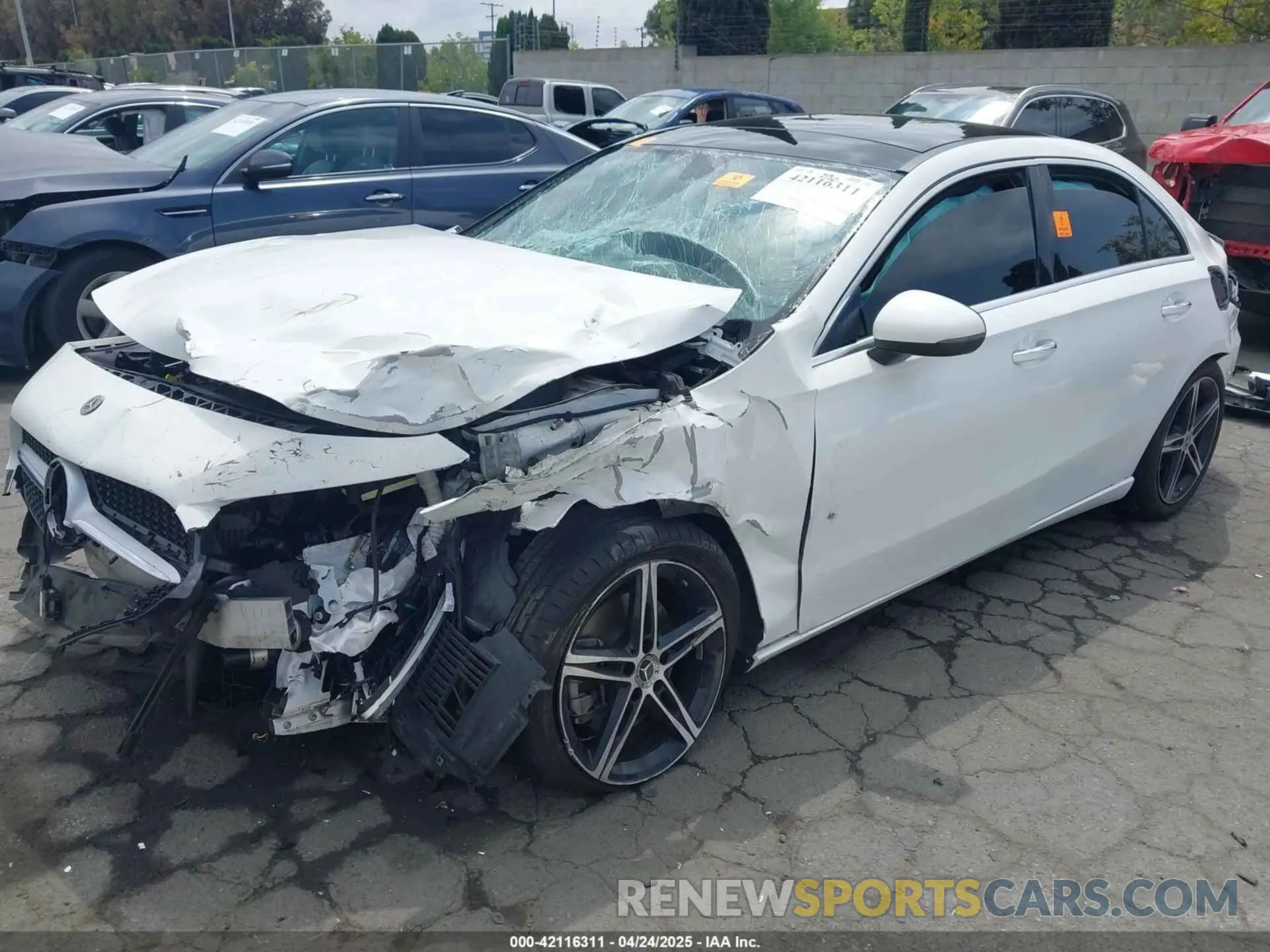 2 Photograph of a damaged car W1K3G4EB5MJ310273 MERCEDES-BENZ A 220 2021