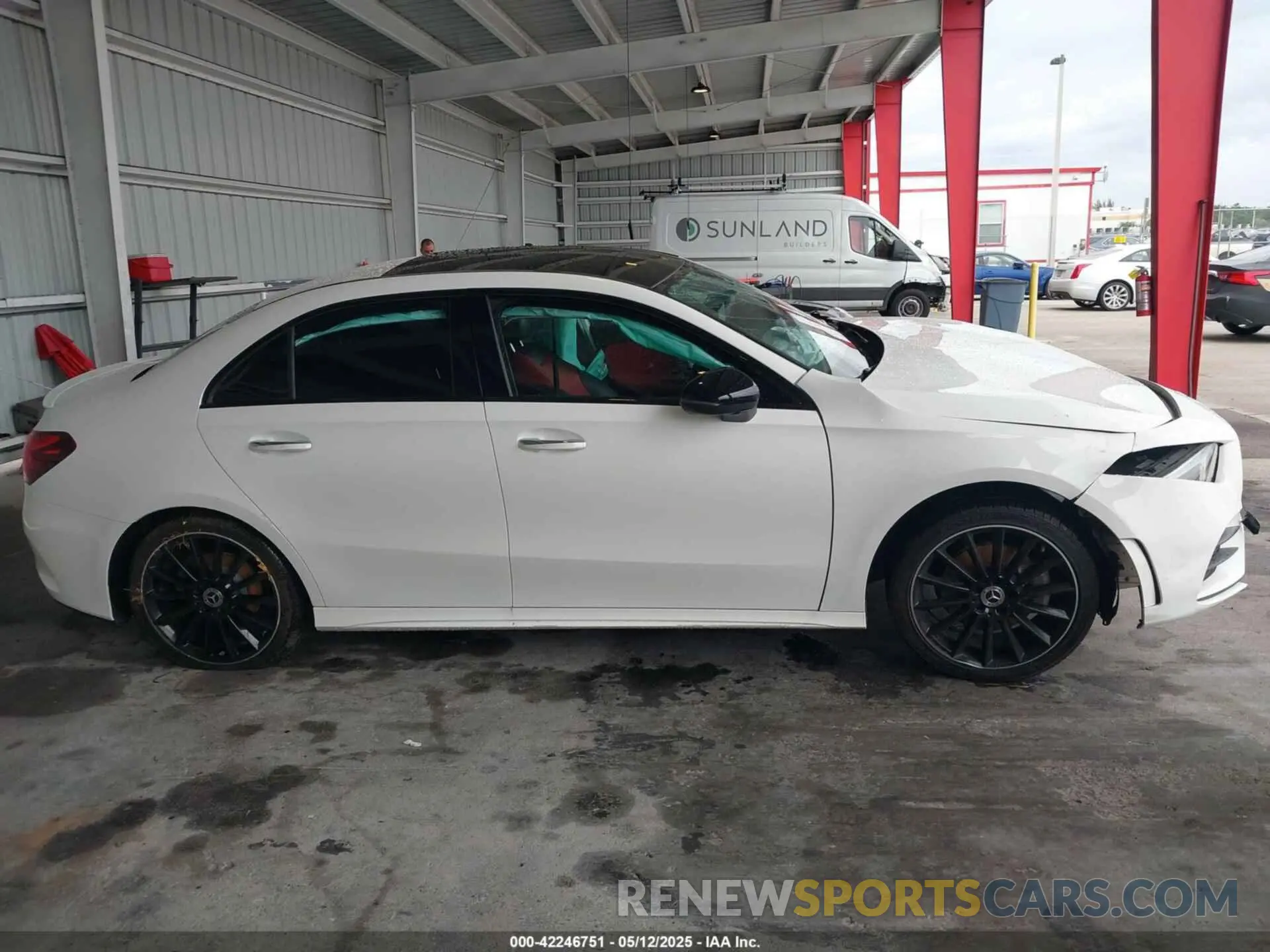 13 Photograph of a damaged car W1K3G4EB6MJ264856 MERCEDES-BENZ A 220 2021