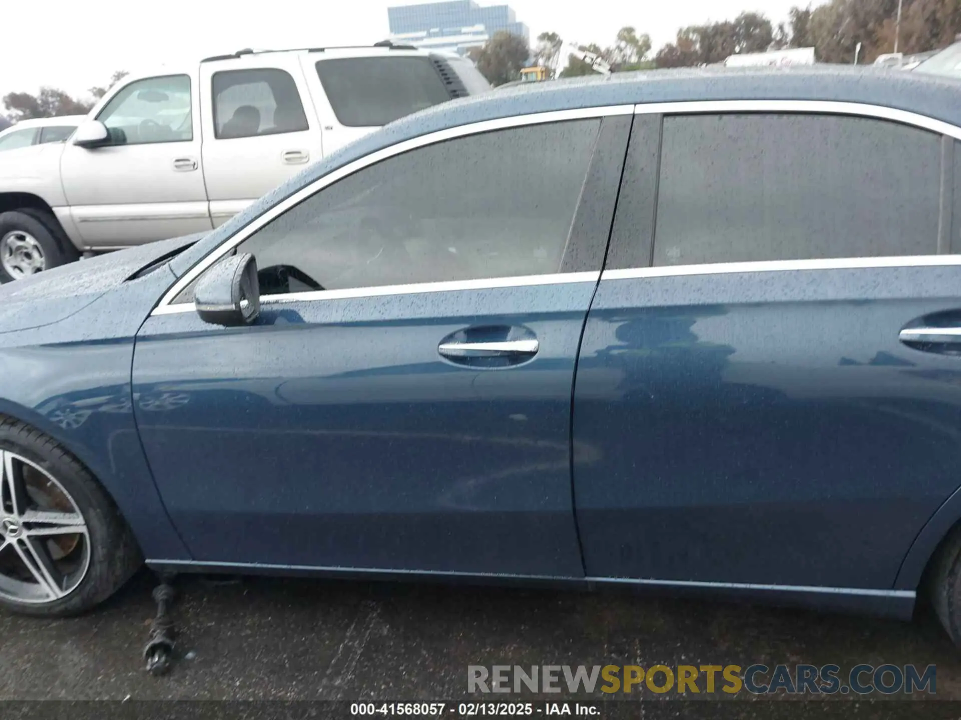 15 Photograph of a damaged car W1K3G4EB9MJ272143 MERCEDES-BENZ A 220 2021
