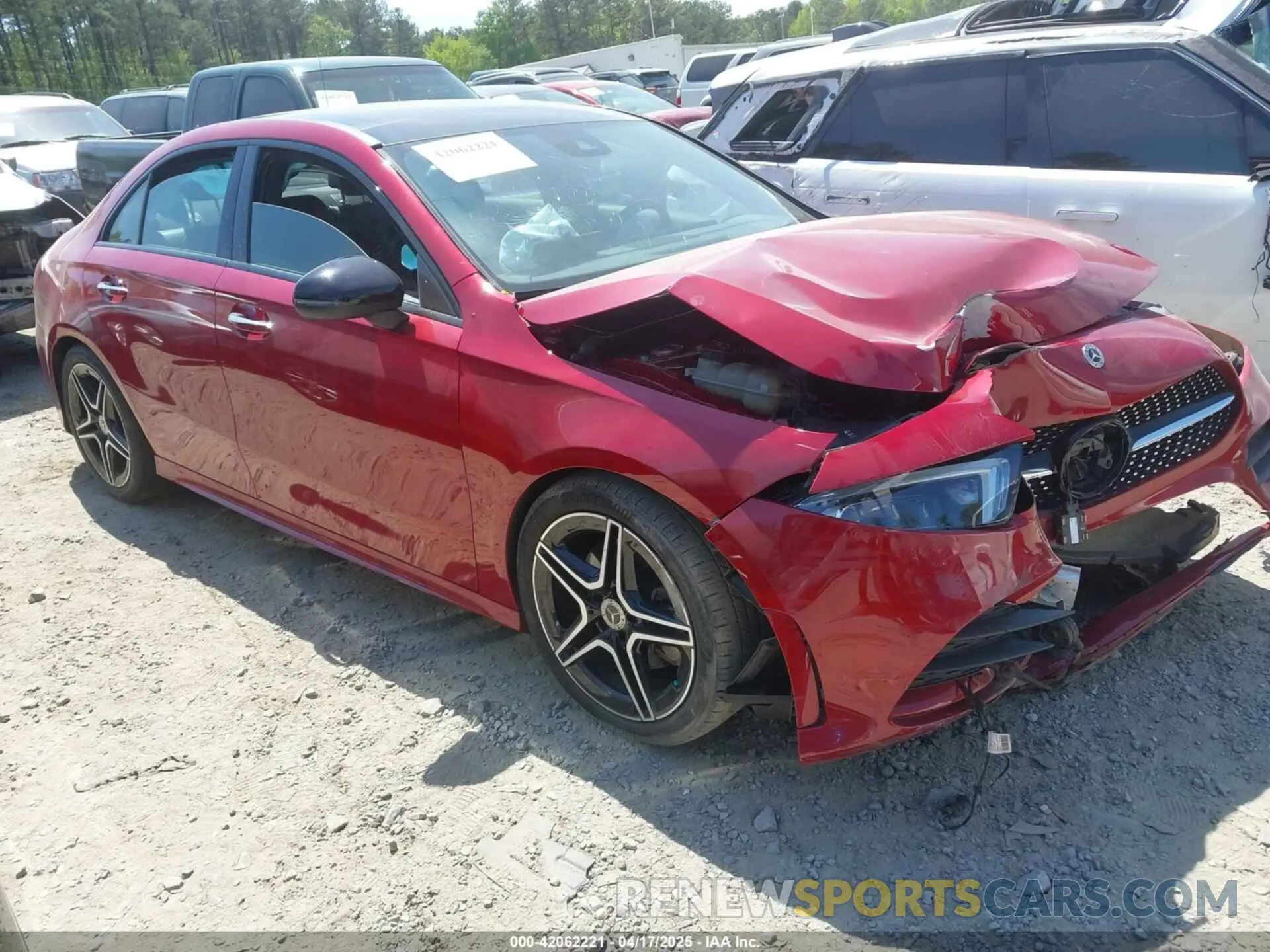 1 Photograph of a damaged car W1K3G4FBXMJ272781 MERCEDES-BENZ A 220 2021