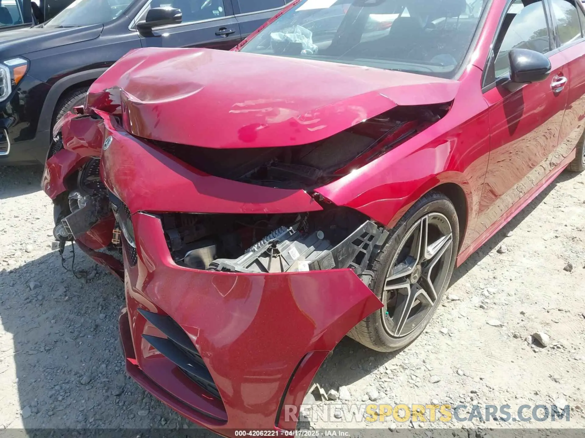 6 Photograph of a damaged car W1K3G4FBXMJ272781 MERCEDES-BENZ A 220 2021