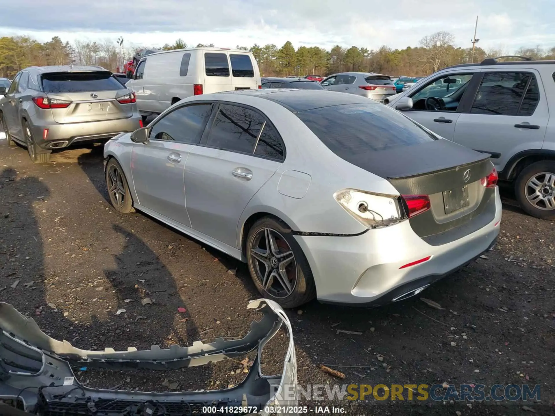 3 Фотография поврежденного автомобиля W1K3G4FBXMJ273221 MERCEDES-BENZ A 220 2021