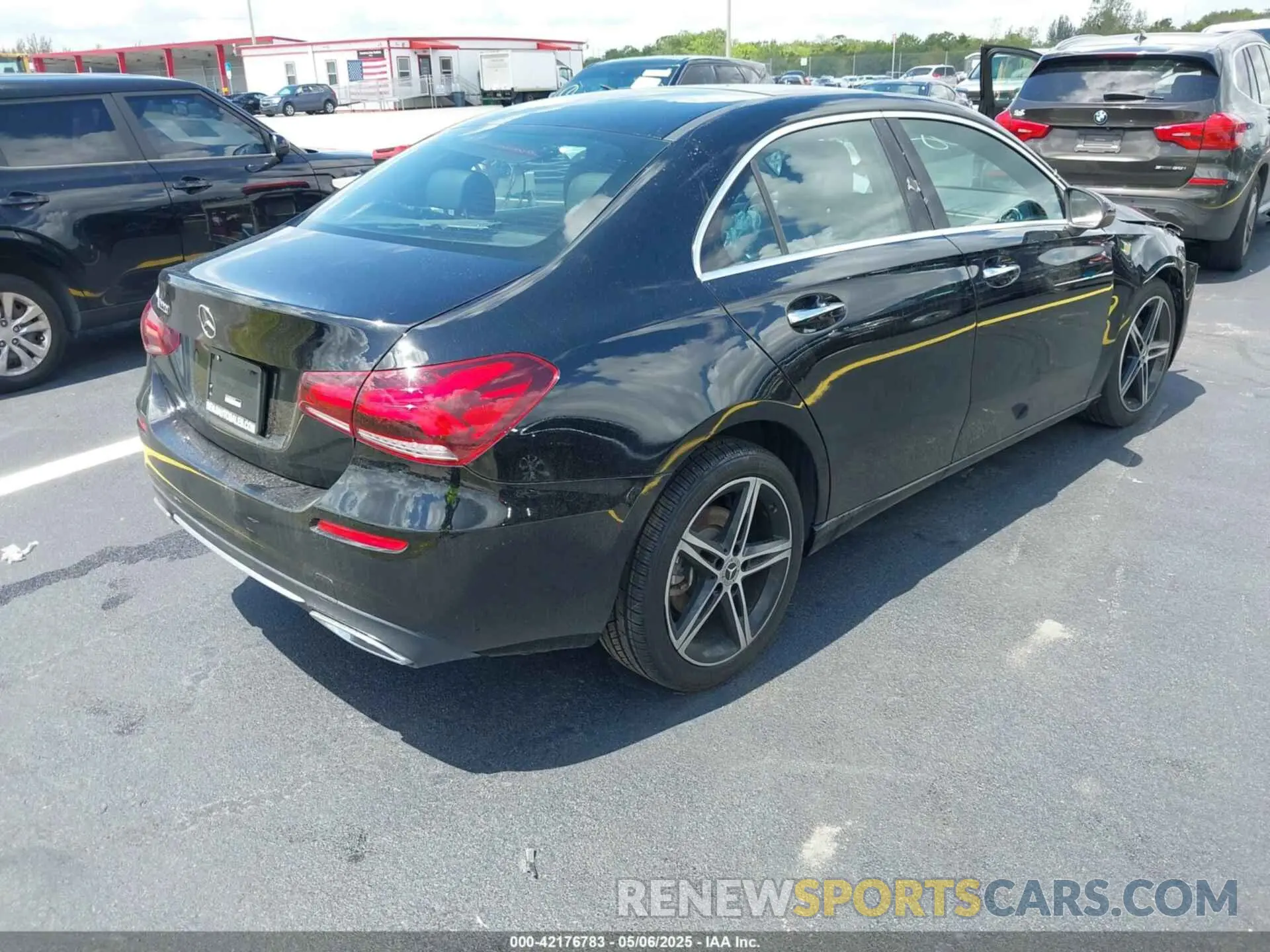 4 Фотография поврежденного автомобиля W1K3G4EB0NJ356708 MERCEDES-BENZ A 220 2022