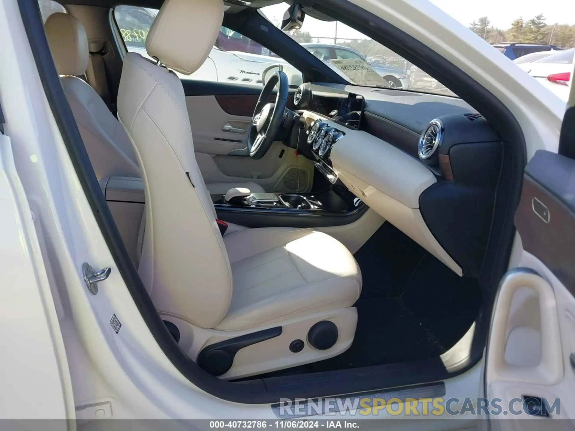 5 Photograph of a damaged car W1K3G4FB4NJ361280 MERCEDES-BENZ A 220 2022