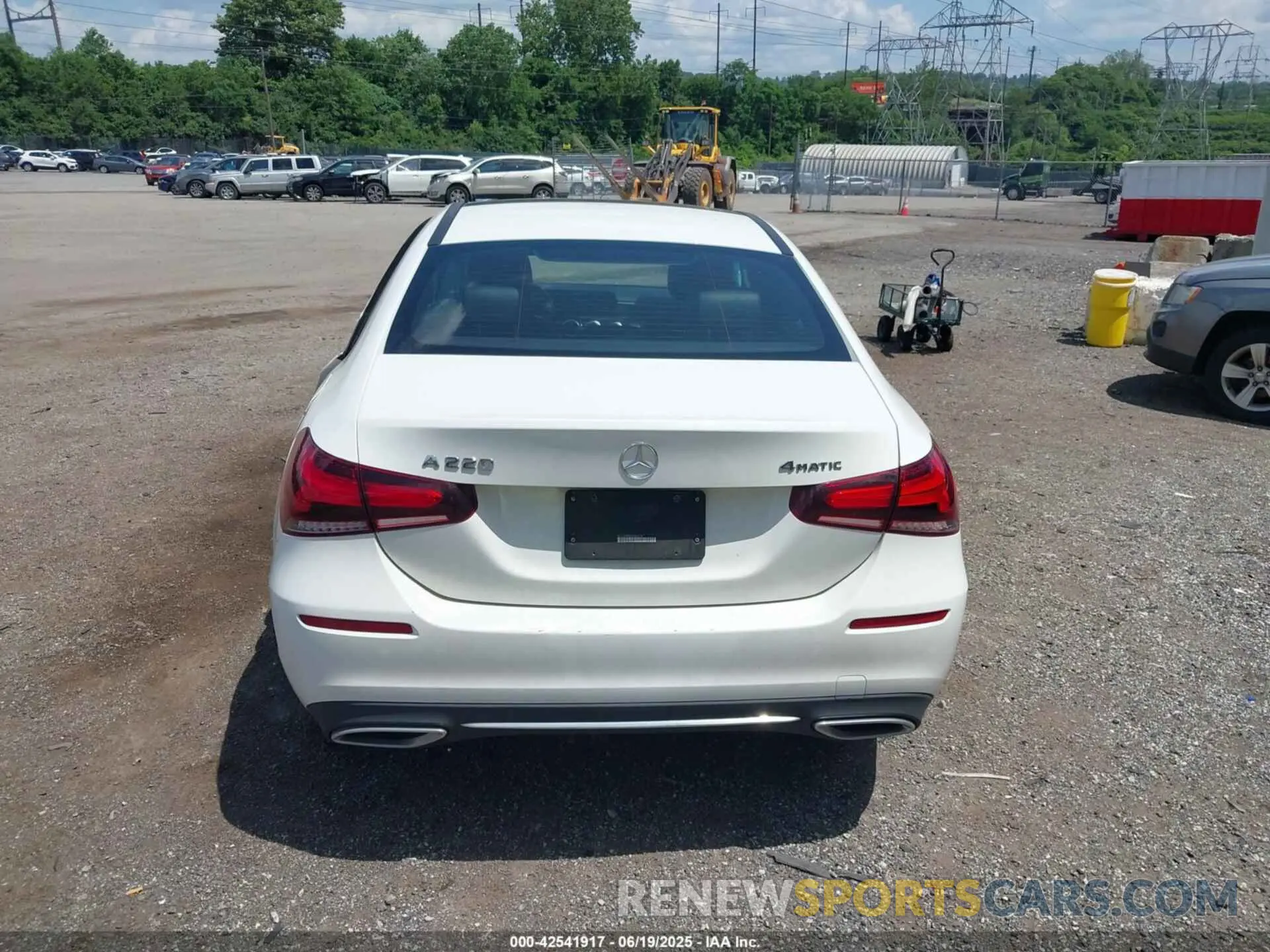 16 Photograph of a damaged car W1K3G4FB6NJ360938 MERCEDES-BENZ A 220 2022