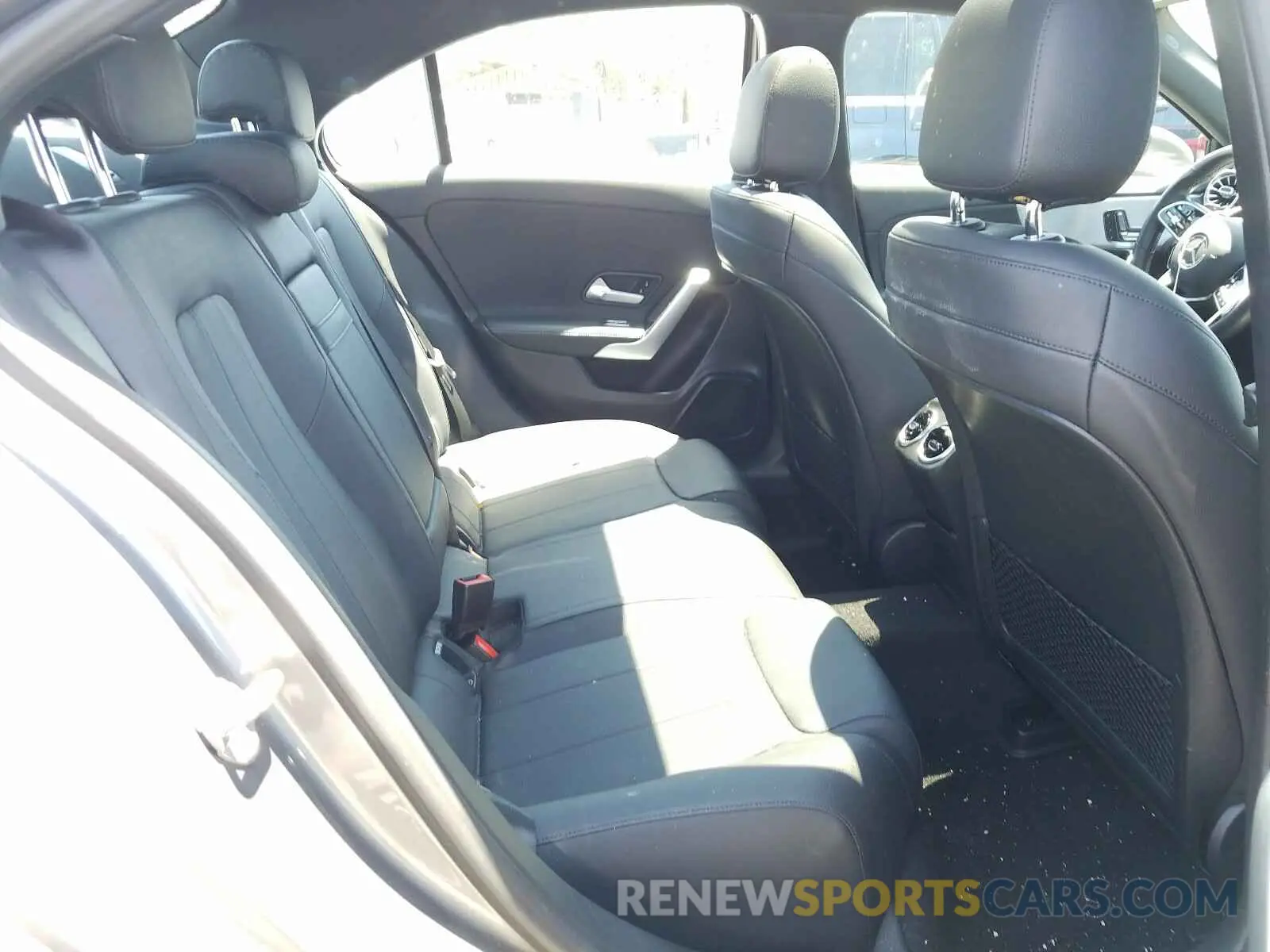 6 Photograph of a damaged car WDD3G4EB5KW024407 MERCEDES-BENZ A 220 4MAT 2019