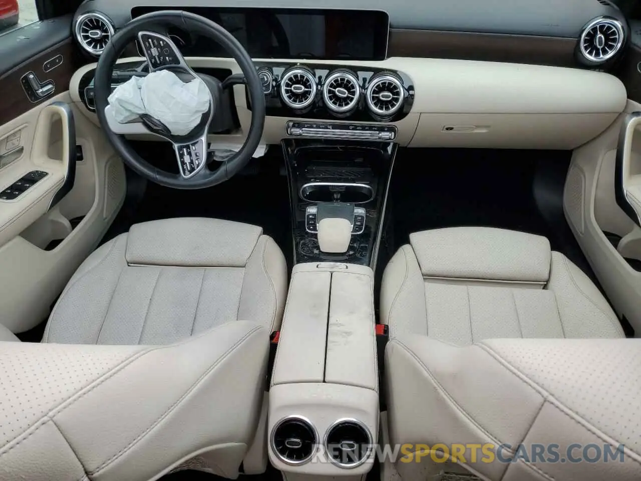 8 Фотография поврежденного автомобиля WDD3G4EB1KW027207 MERCEDES-BENZ A-CLASS 2019