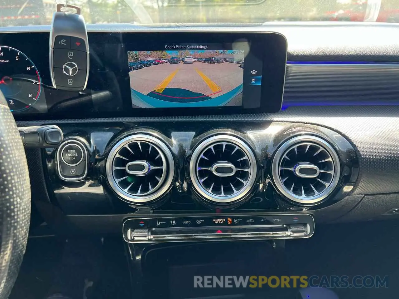 10 Фотография поврежденного автомобиля WDD3G4EB1KW035923 MERCEDES-BENZ A-CLASS 2019