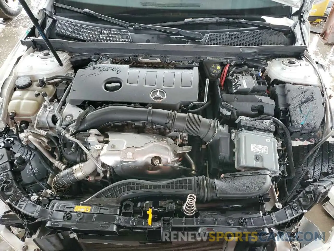 7 Фотография поврежденного автомобиля WDD3G4EB2KW034800 MERCEDES-BENZ A-CLASS 2019