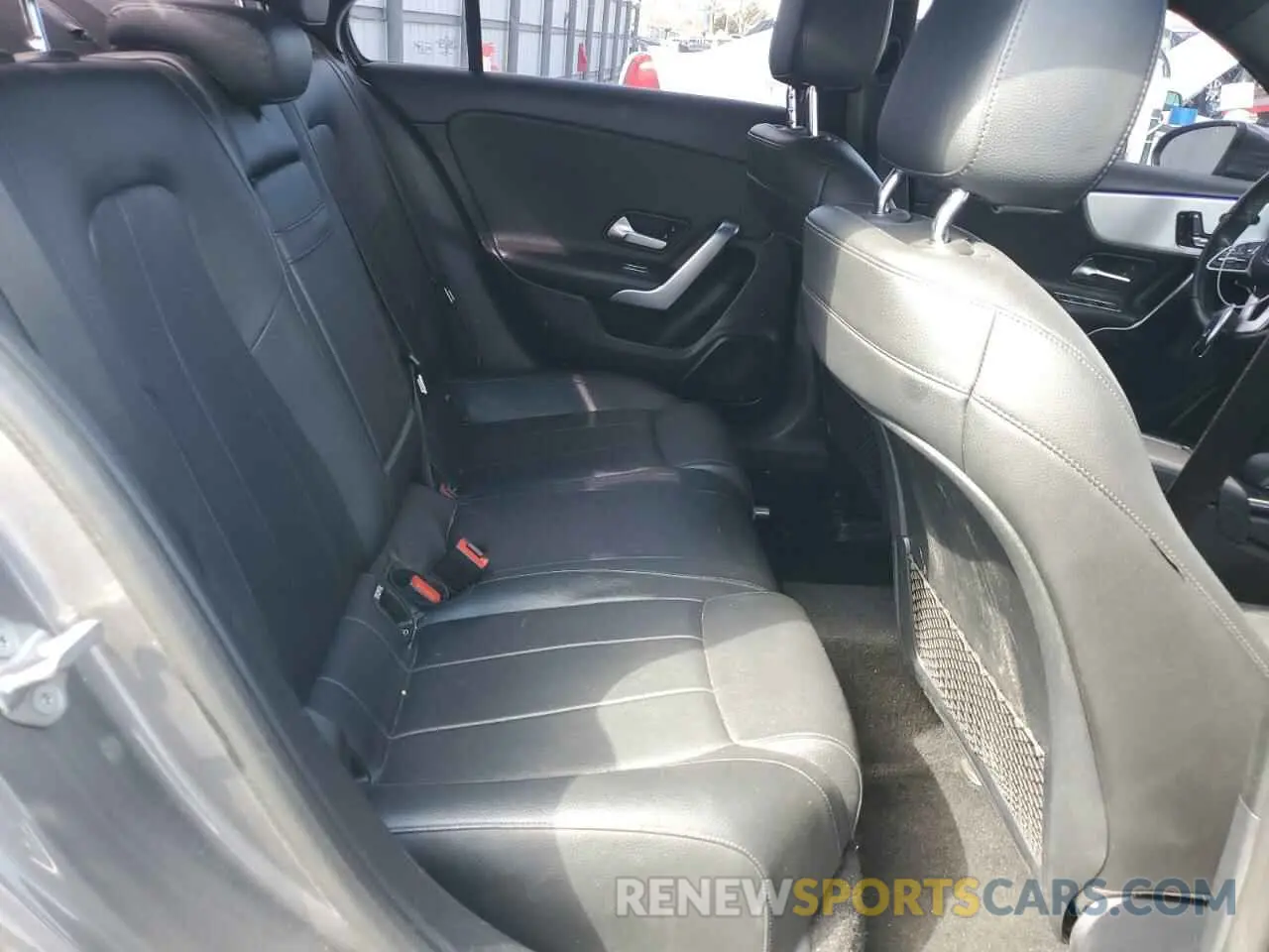 10 Photograph of a damaged car WDD3G4EB3KW017195 MERCEDES-BENZ A-CLASS 2019
