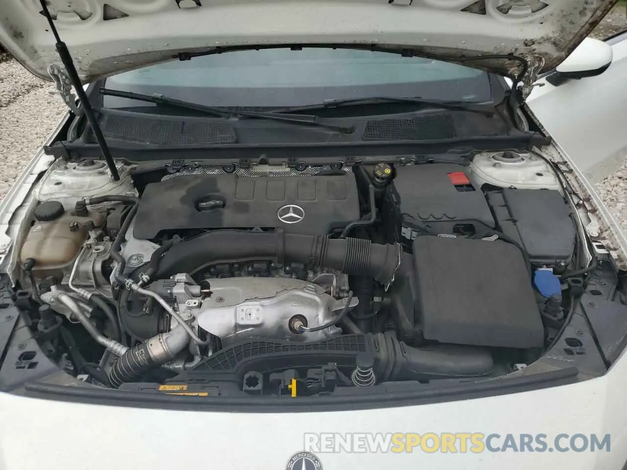 11 Фотография поврежденного автомобиля WDD3G4EB8KW020688 MERCEDES-BENZ A-CLASS 2019