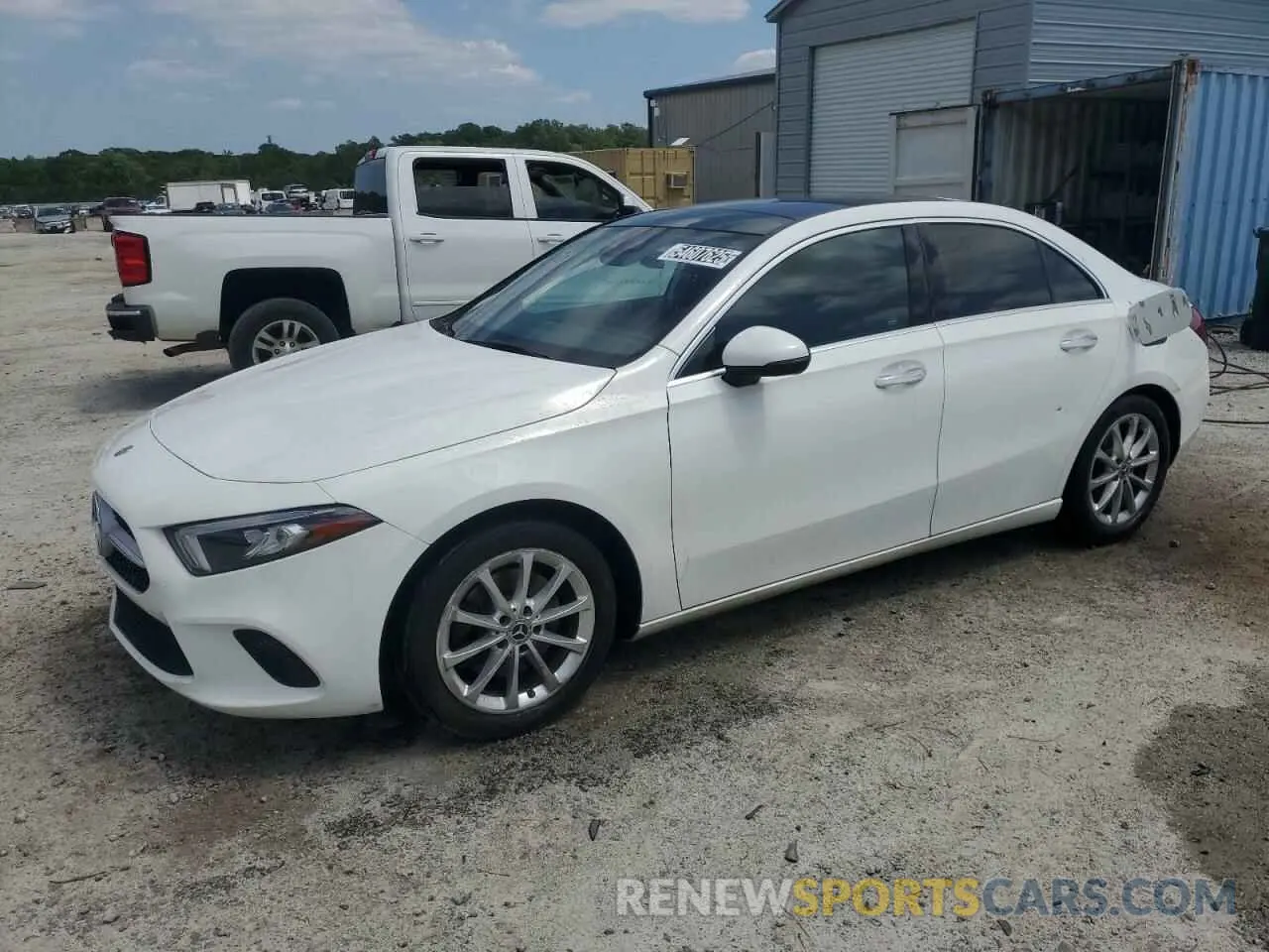 1 Photograph of a damaged car WDD3G4EB9KW000854 MERCEDES-BENZ A-CLASS 2019