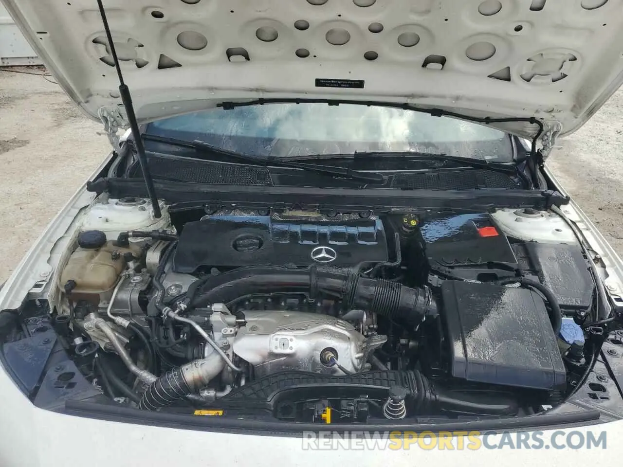 11 Photograph of a damaged car WDD3G4EB9KW000854 MERCEDES-BENZ A-CLASS 2019