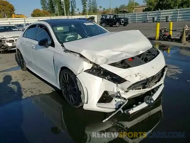 11 Photograph of a damaged car WDD3G4EB9KW023454 MERCEDES-BENZ A-CLASS 2019