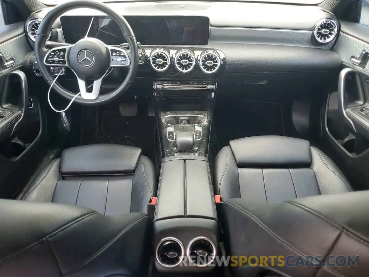 8 Photograph of a damaged car WDD3G4EB9KW025267 MERCEDES-BENZ A-CLASS 2019