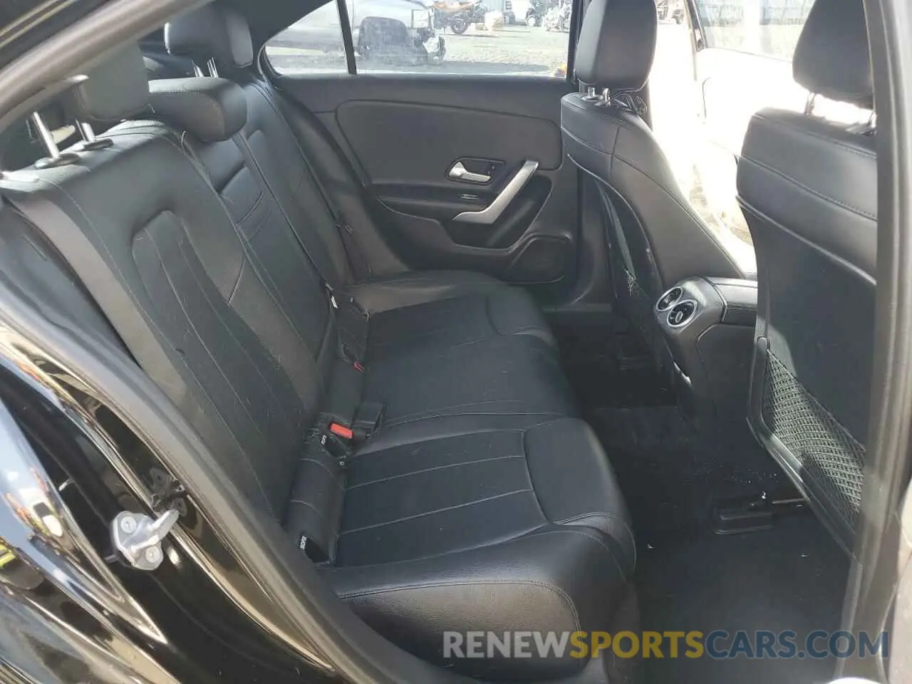 11 Фотография поврежденного автомобиля WDD3G4EB9KW029061 MERCEDES-BENZ A-CLASS 2019