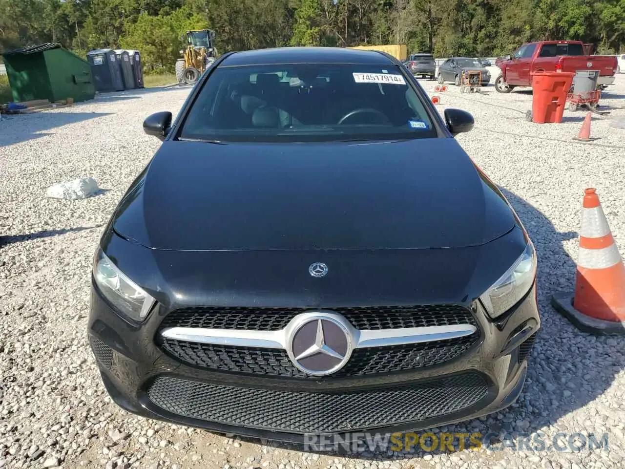 5 Фотография поврежденного автомобиля WDD3G4EB9KW034311 MERCEDES-BENZ A-CLASS 2019