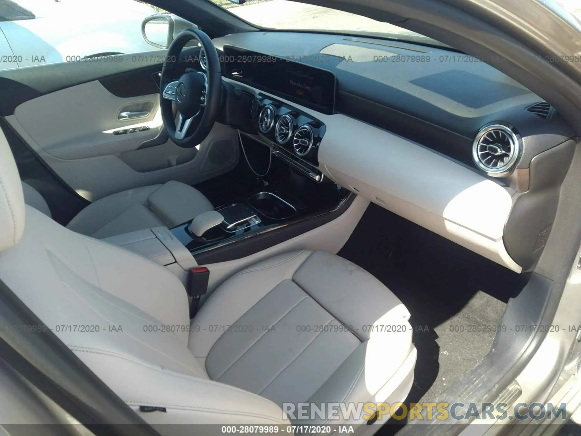 5 Photograph of a damaged car WDD3G4EBXKW019946 MERCEDES-BENZ A-CLASS 2019