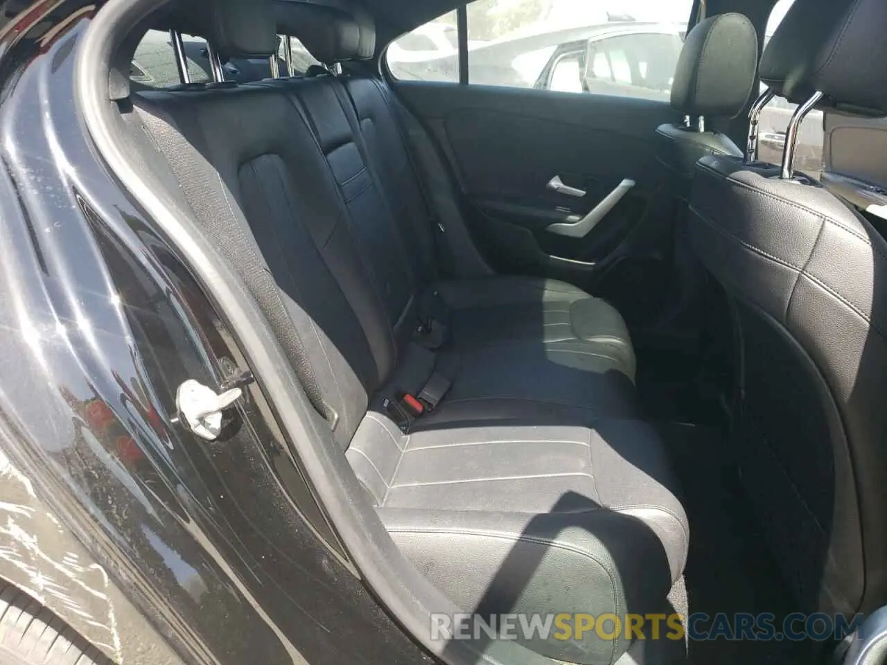 10 Photograph of a damaged car WDD3G4FB1KW020403 MERCEDES-BENZ A-CLASS 2019
