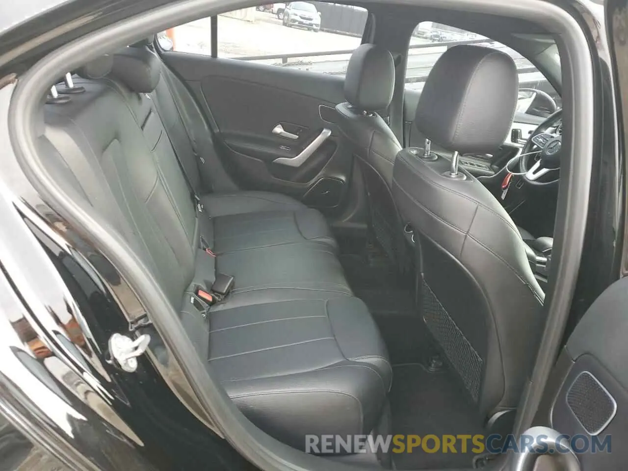 10 Photograph of a damaged car WDD3G4FB1KW028548 MERCEDES-BENZ A-CLASS 2019