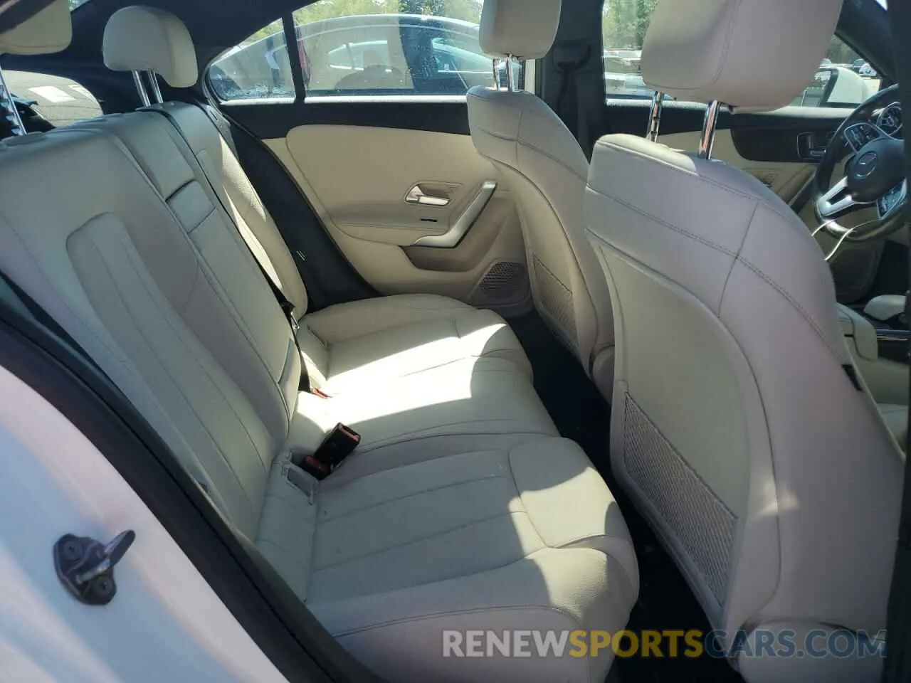 10 Photograph of a damaged car WDD3G4FB4KW019827 MERCEDES-BENZ A-CLASS 2019