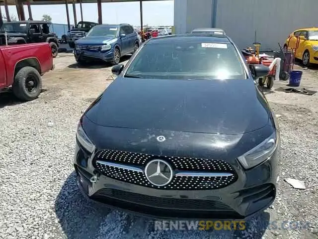 13 Photograph of a damaged car WDD3G4FB4KW021738 MERCEDES-BENZ A-CLASS 2019